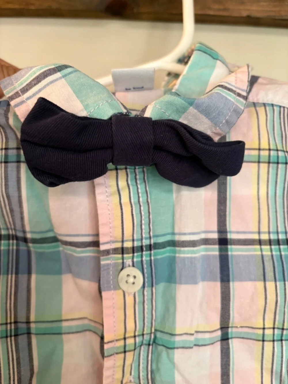 Old Navy Toddler Plaid Shirt 3T Bow Tie Easter Pastel Stretch Button Down